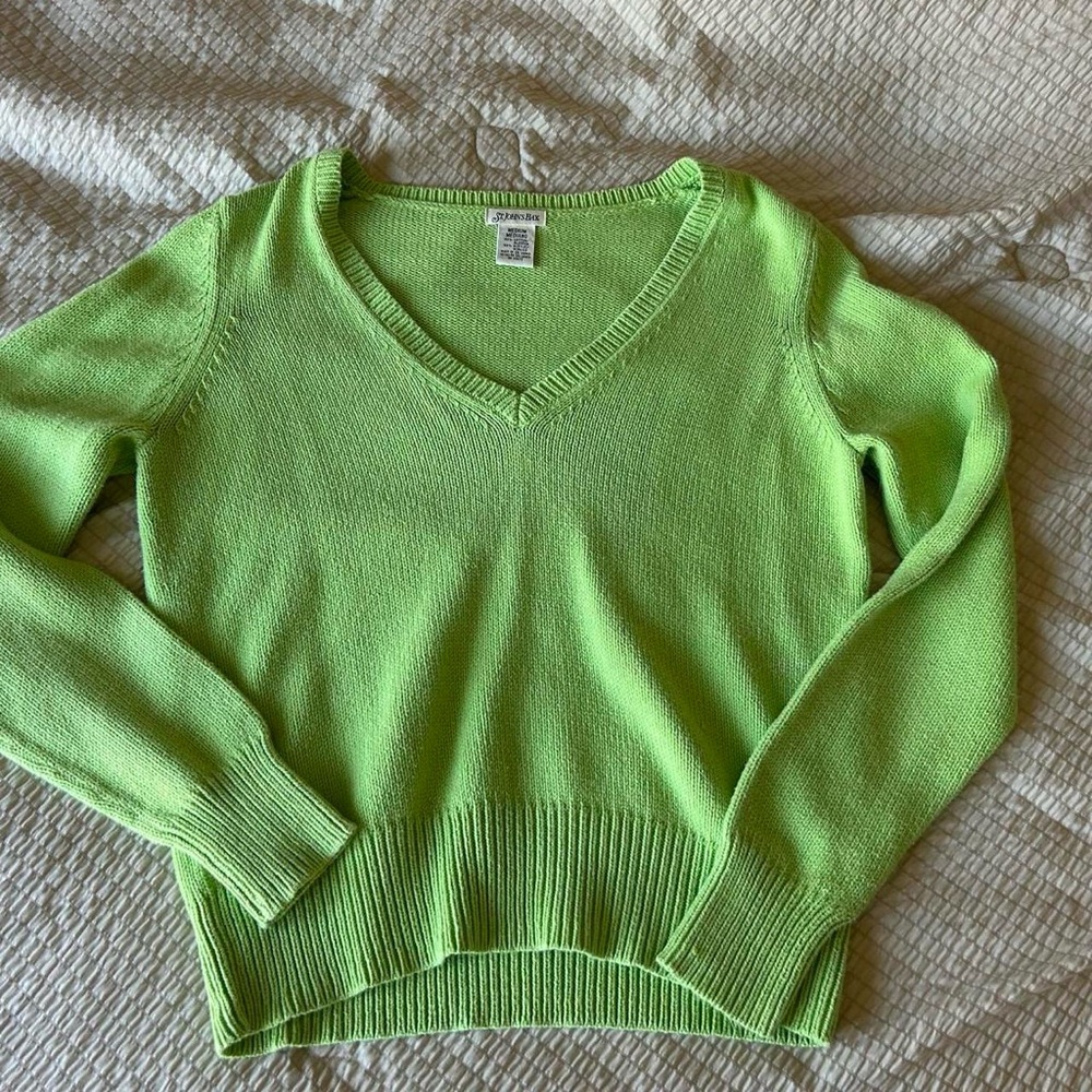 St. John's Bay Lime V-Neck Sweater